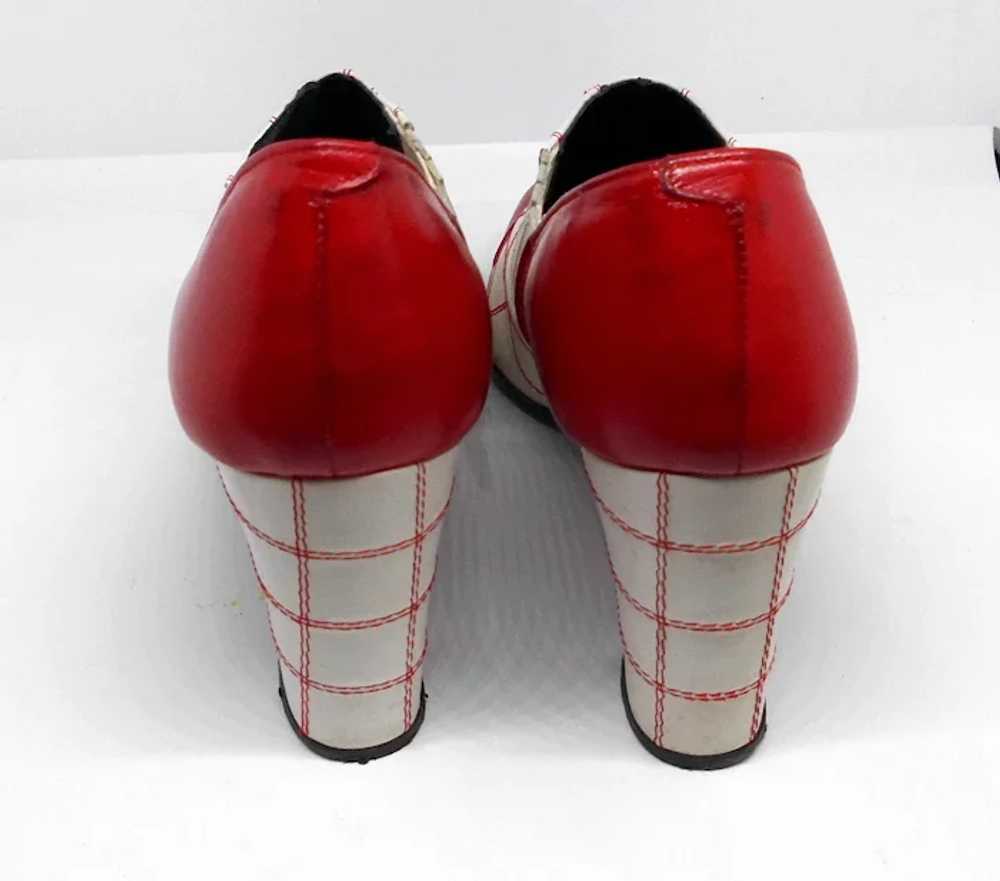 Stunning and Chic 1960's Red and White Leather Pu… - image 6