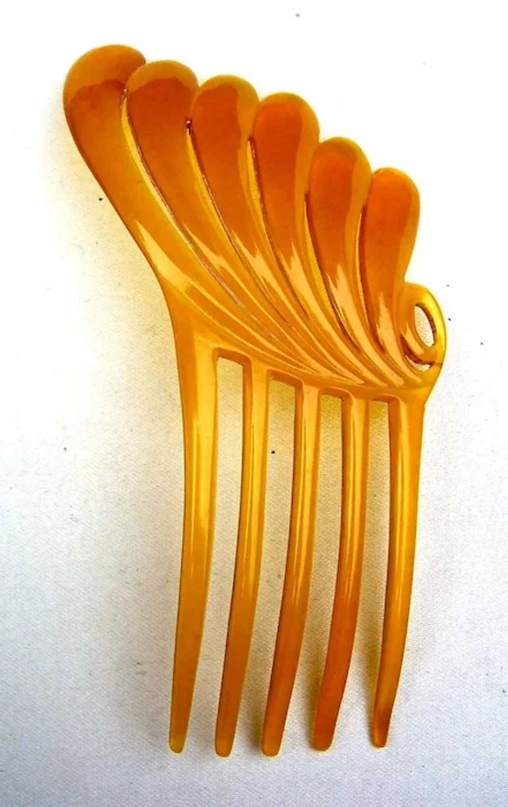 Art Deco amber celluloid hair comb Spanish style … - image 3