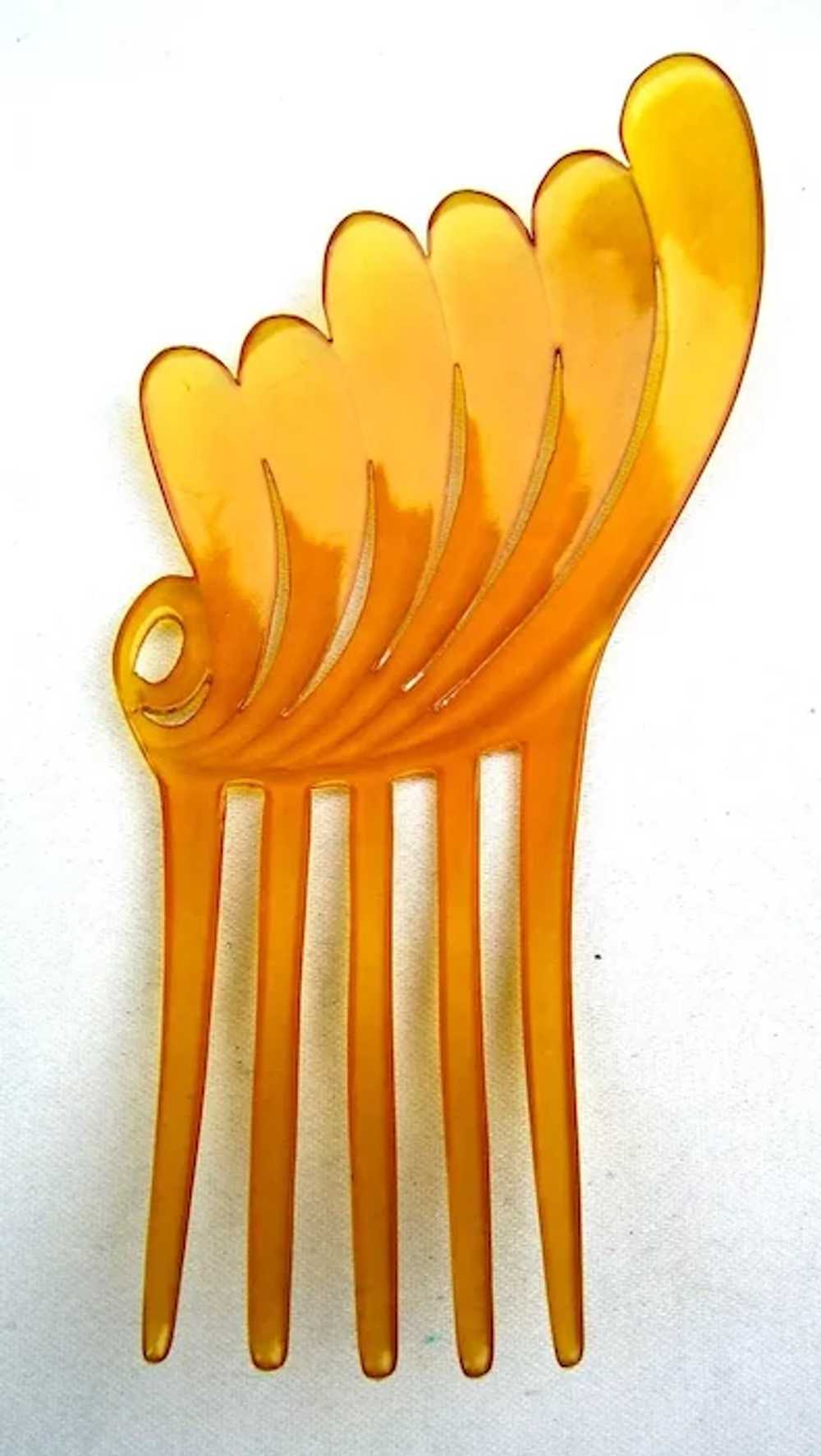 Art Deco amber celluloid hair comb Spanish style … - image 4