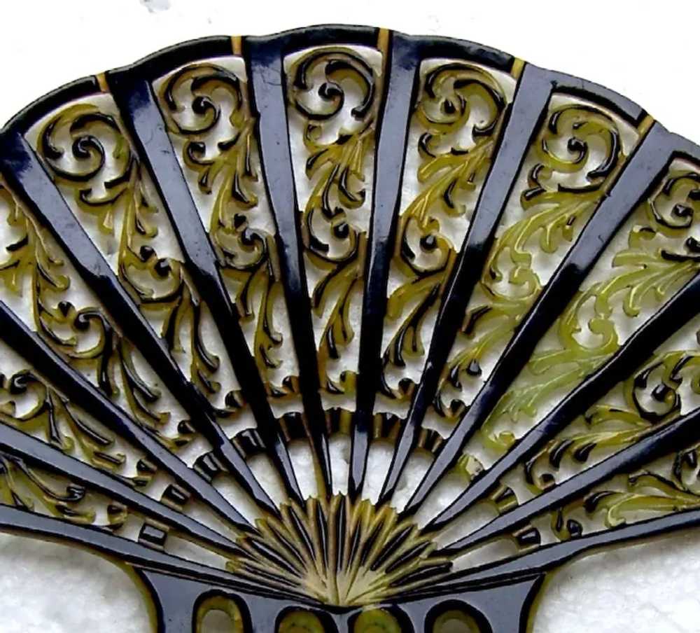 Sunray style Art Deco hair comb celluloid fan sha… - image 5