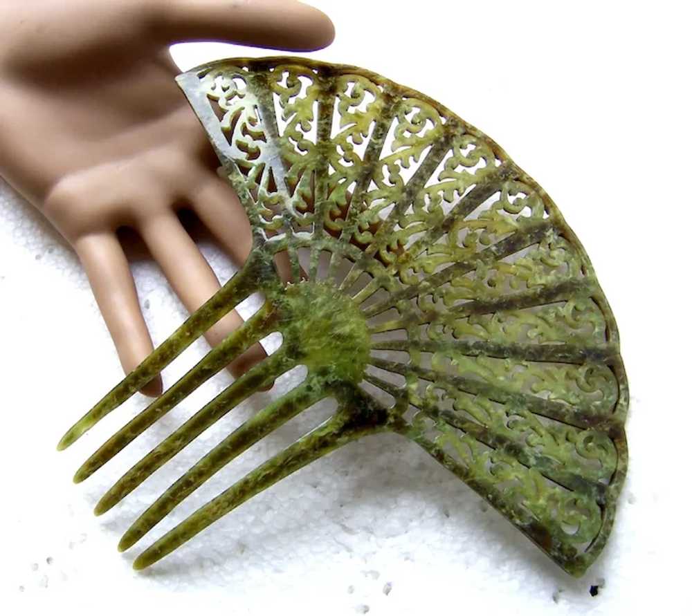 Sunray style Art Deco hair comb celluloid fan sha… - image 7