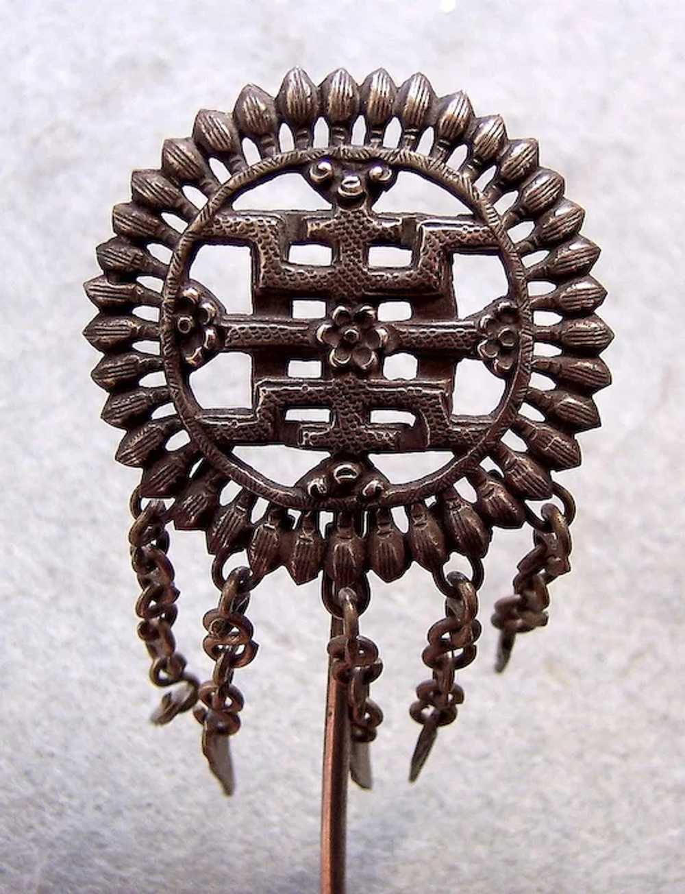 Two Chinese vintage hair pins gilded metal Qing d… - image 4