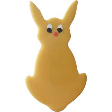 Bakelite Realistic Yellow Bunny Rabbit Hair Ornam… - image 1