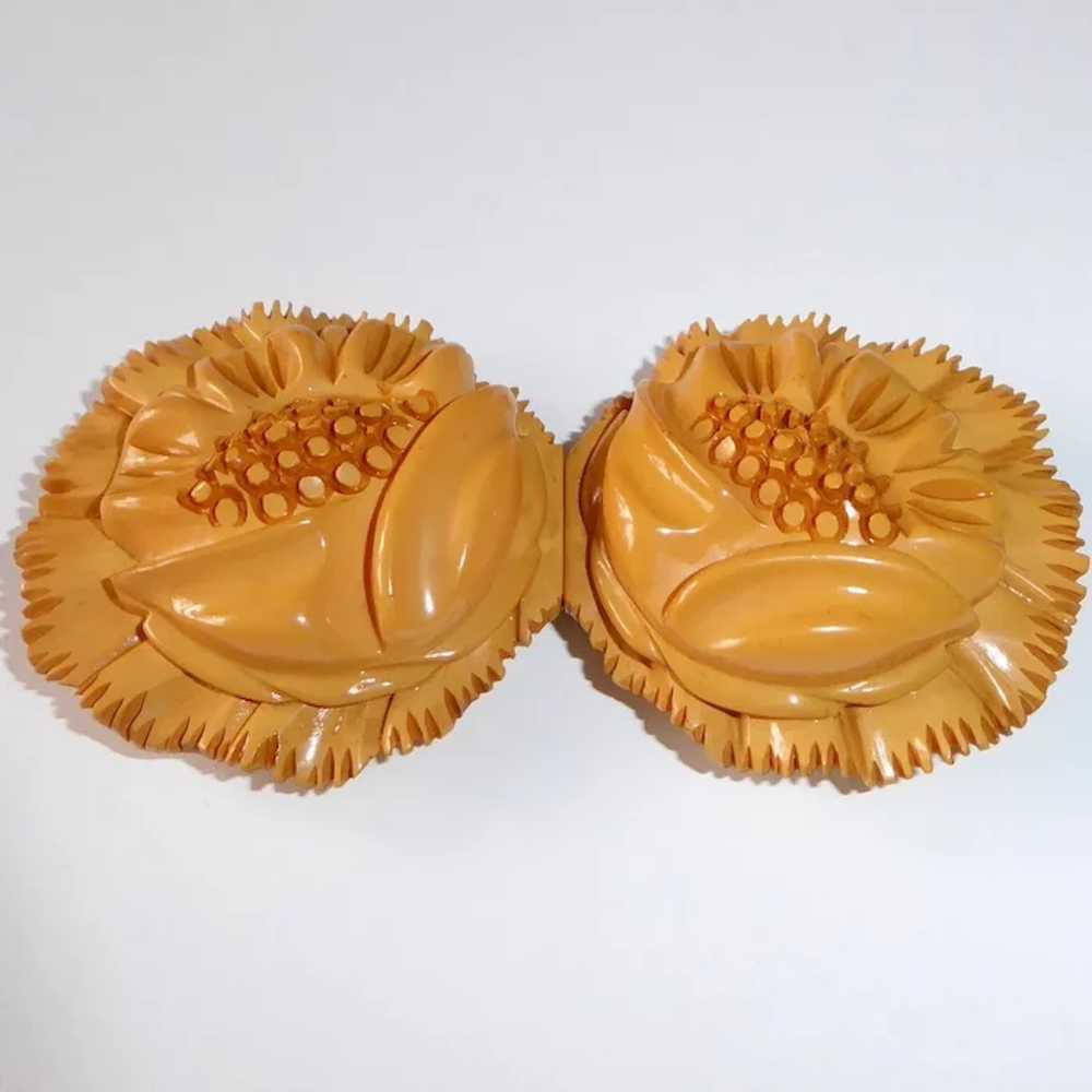 Art Deco Heavily Carved Bakelite Buckle 2 Pc Popp… - image 4