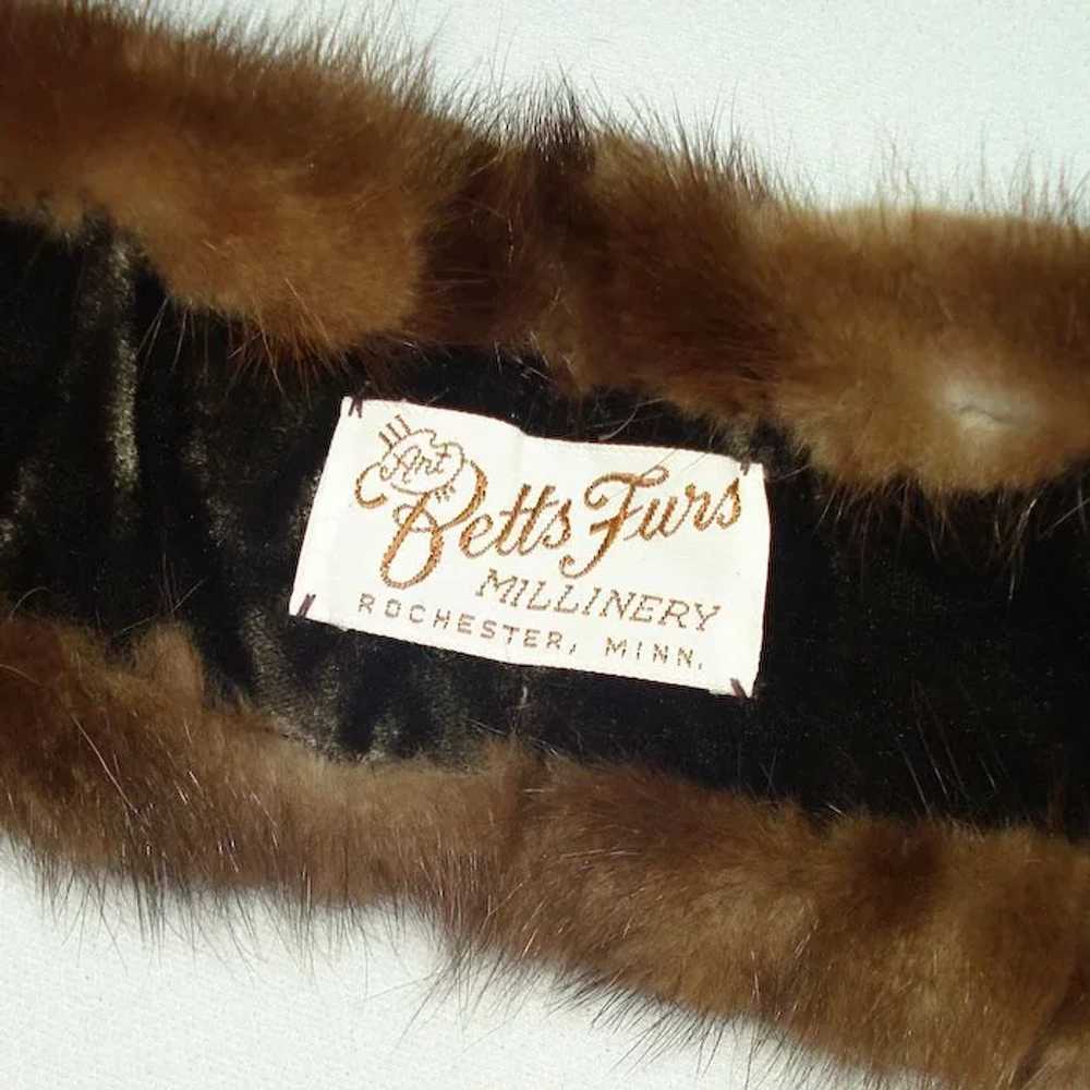 Art Betts Mink Fur Cape Pillbox Hat and Stole Col… - image 8