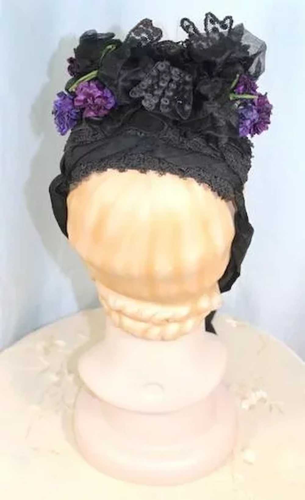 Victorian 1880s Embellished Black Toque Bonnet w/… - image 4