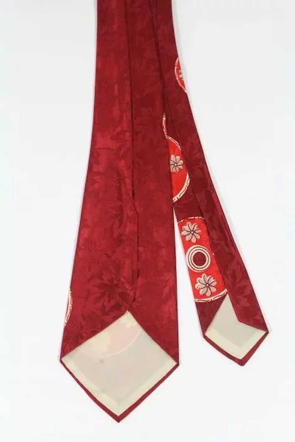 Vintage 1950s Red Wheel Trio Jacquard Rayon Satin… - image 2