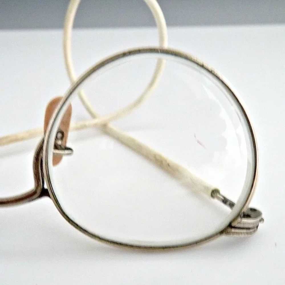 Vintage eyeglasses round frame hook bows - Gem