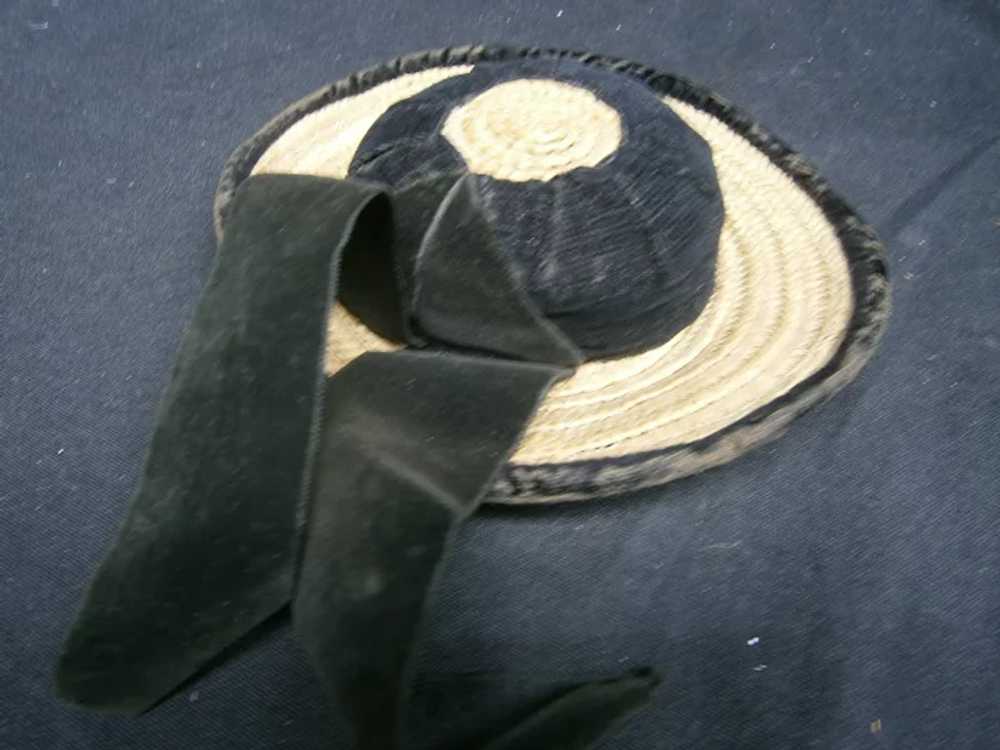 Lovely french straw hat featuring black silk velv… - image 3