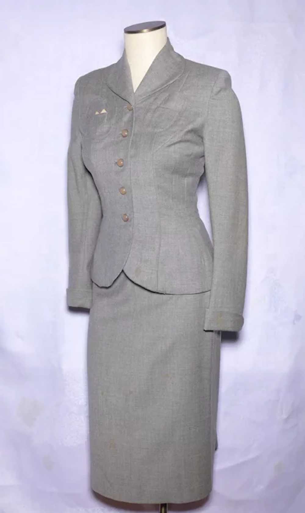 Vintage 1940s Ladies Suit Jacket and Skirt Gray W… - image 11