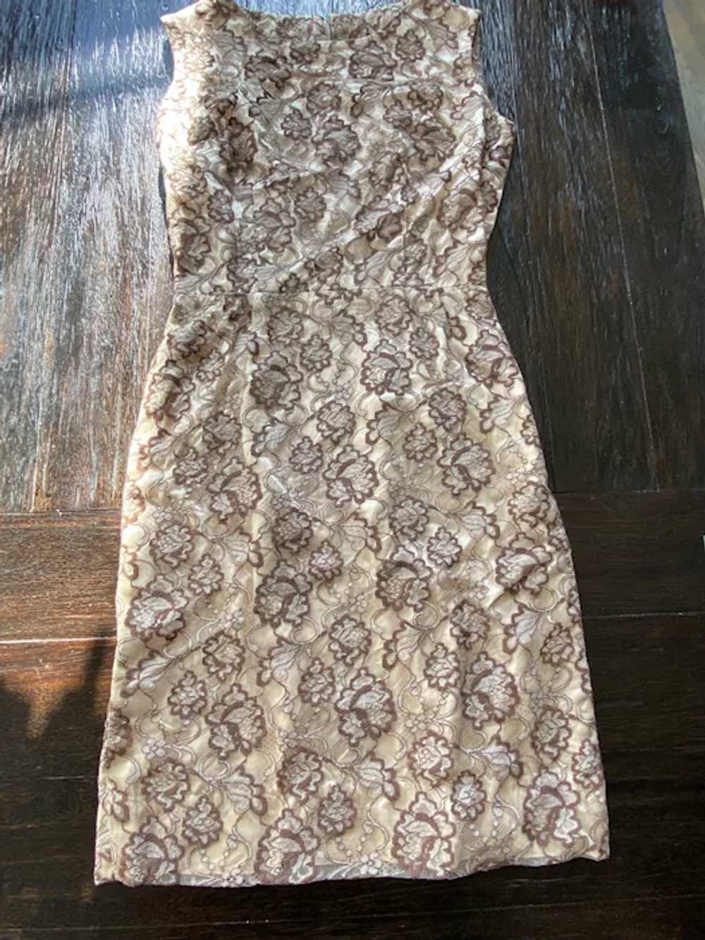 Gorgeous Vintage Brown and Nude Colored Dress - image 3