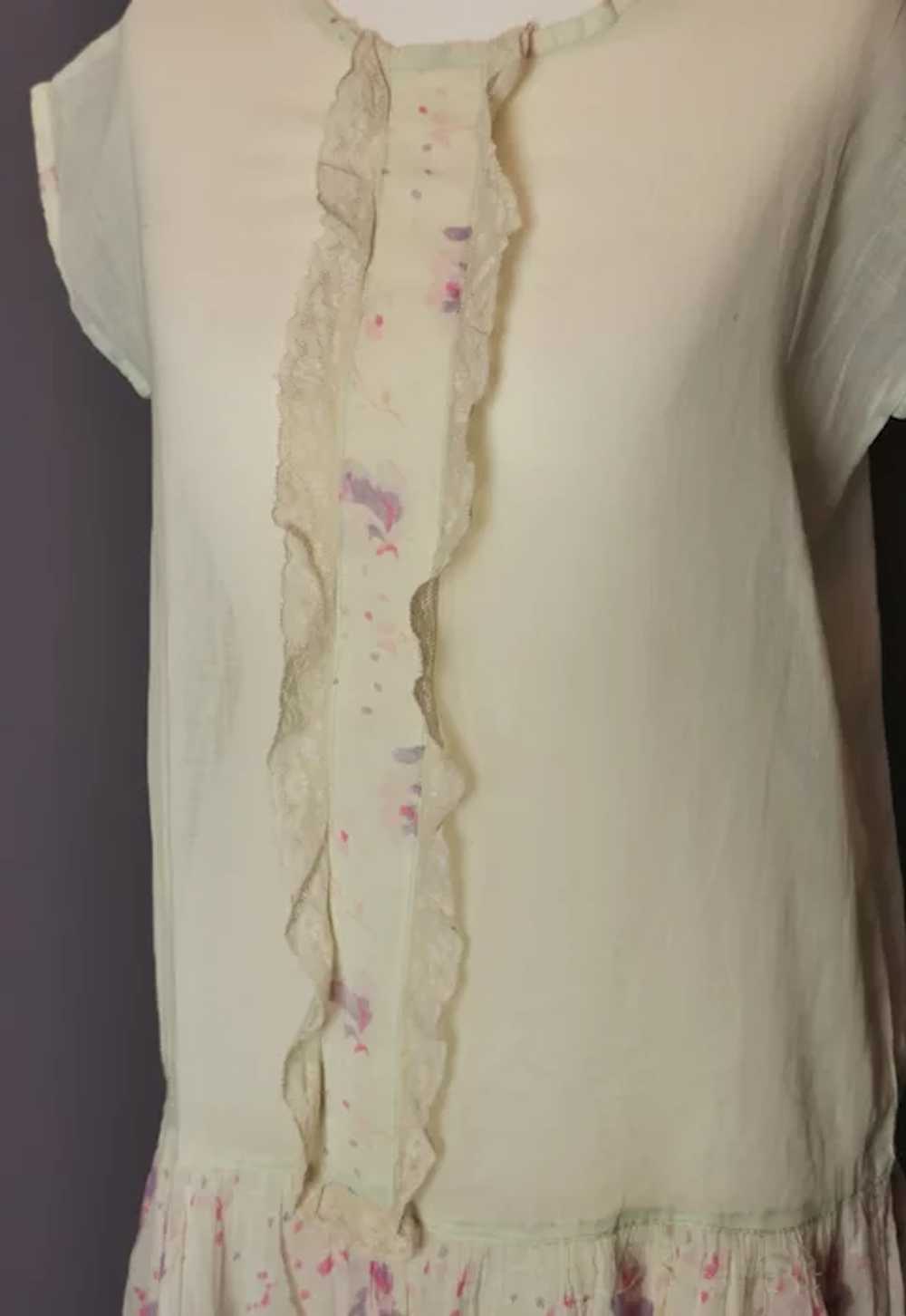 Vintage 1920s day dress, batiste cotton, floral - image 5