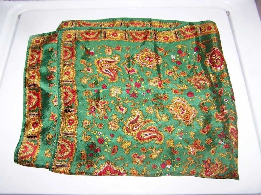 What A  Pretty Vintage  Fashion Accessory Scarf W… - image 3