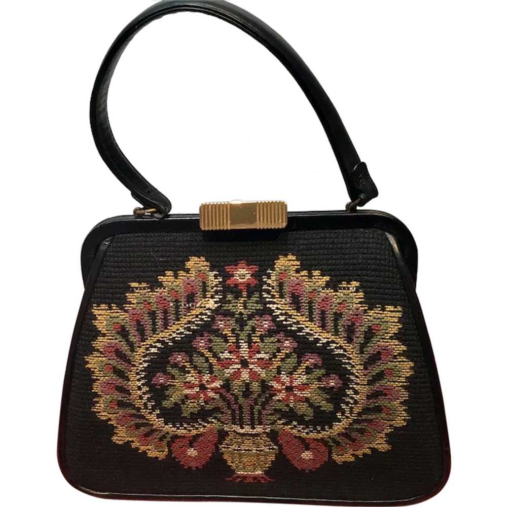 Vintage Bienen-Davis Handbag with Needlepoint - Gem