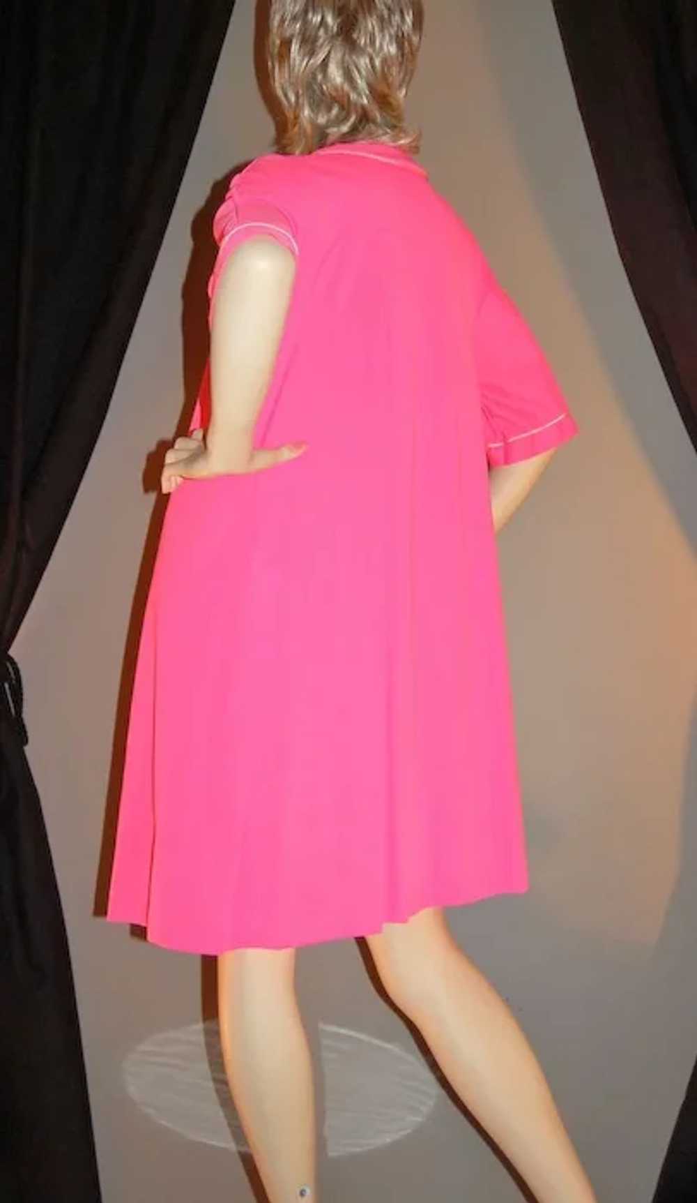 1960s Lorraine 2-Pc Hot Pink Nylon Nightgown &amp… - image 5