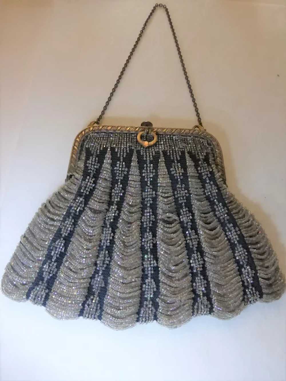 Art Deco Iridescent Beaded Bag - image 3