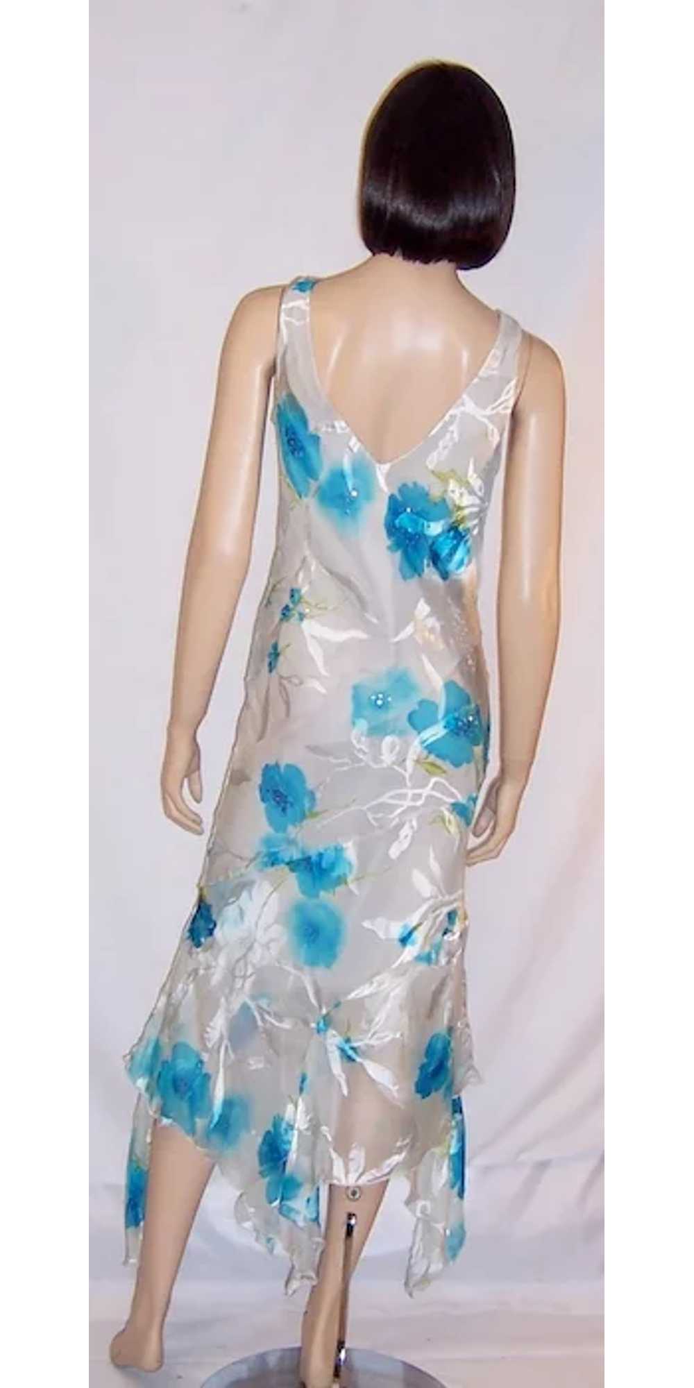 Printed Turquoise & White Silk Gown with Beadwork - image 4
