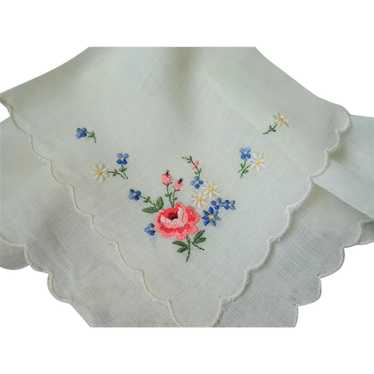 BEAUTIFUL Vintage Hanky,Hand Embroidered Flowers ,