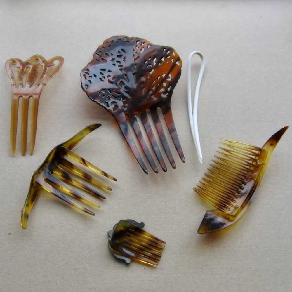 Collection 6 Vintage Celluloid Hair Combs 1920-30s - image 2