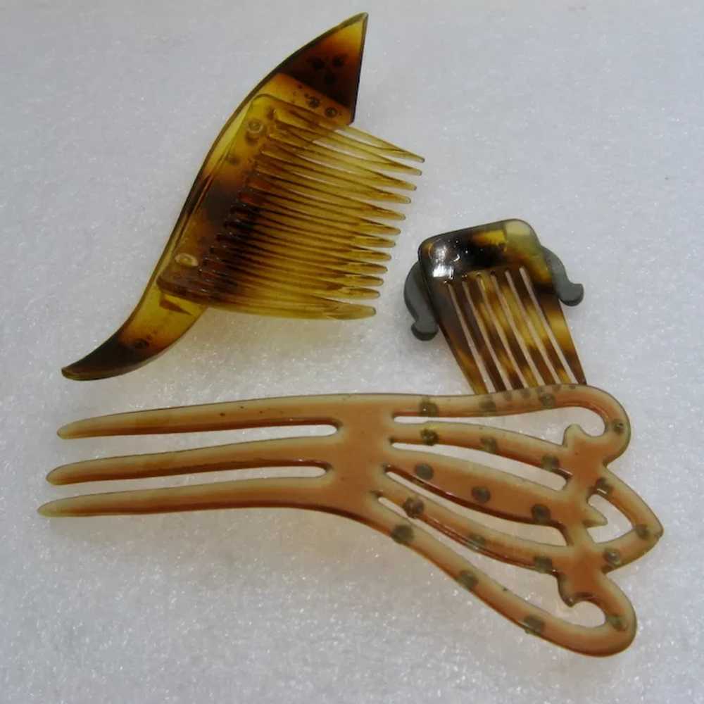 Collection 6 Vintage Celluloid Hair Combs 1920-30s - image 3