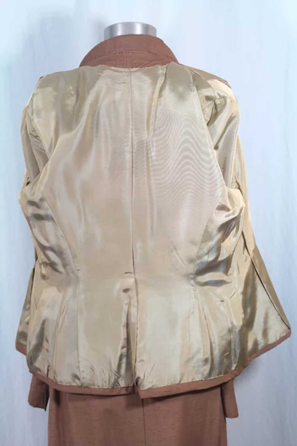 Vintage 1950s Light Brown Rayon Shantung Skirt Su… - image 10