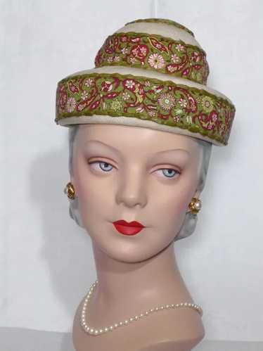 Vintage 1950s Sally Victor  Pagoda Style Hat Woven