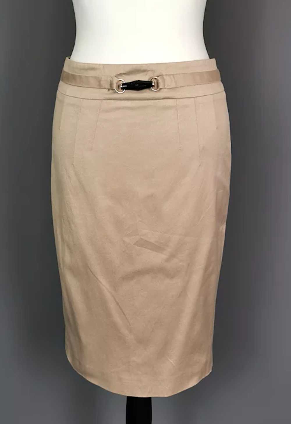 Vintage Gucci Tom Ford bamboo trim pencil skirt - image 4