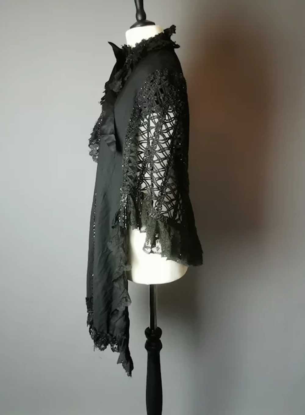 Antique Victorian mourning cape, mantle - image 6