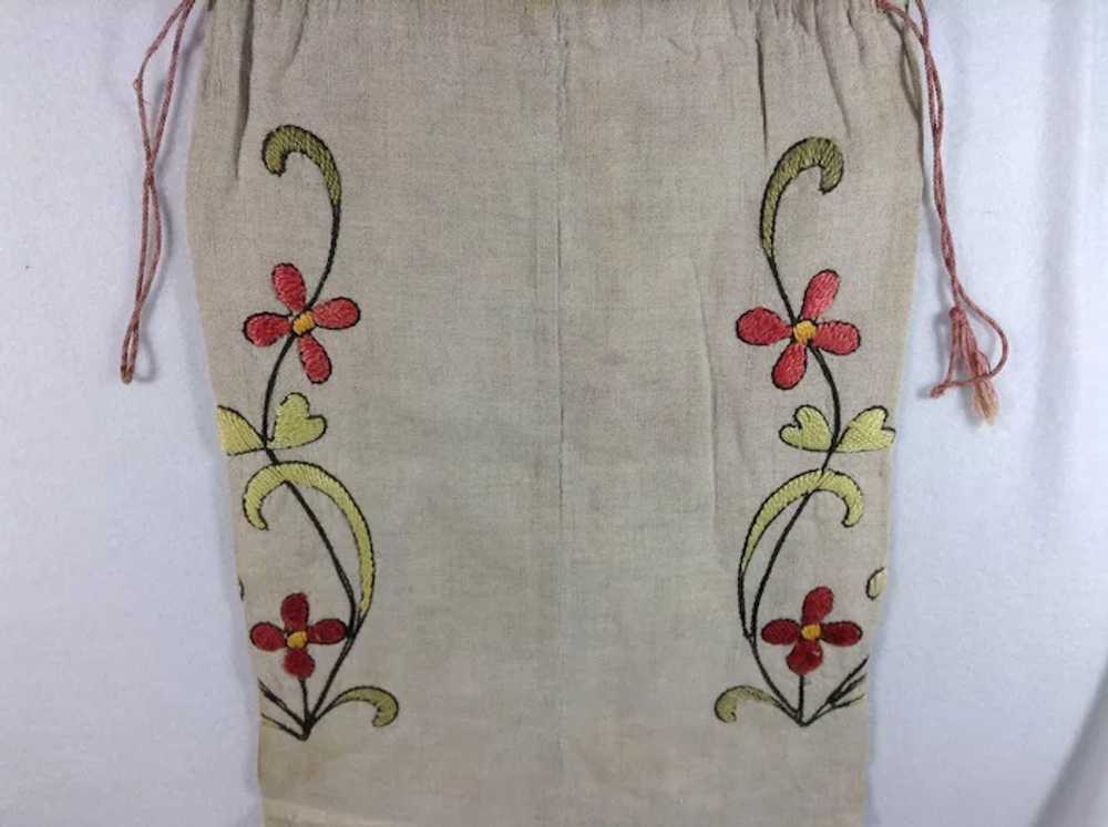 Vintage Hand Embroidered Linen Bag - image 3