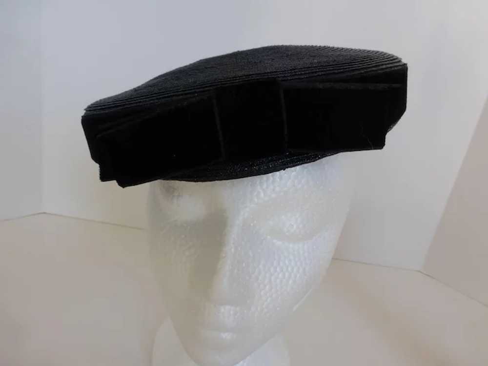 1950’s Black Woven Bumper Hat w Original Hat Pin - image 2