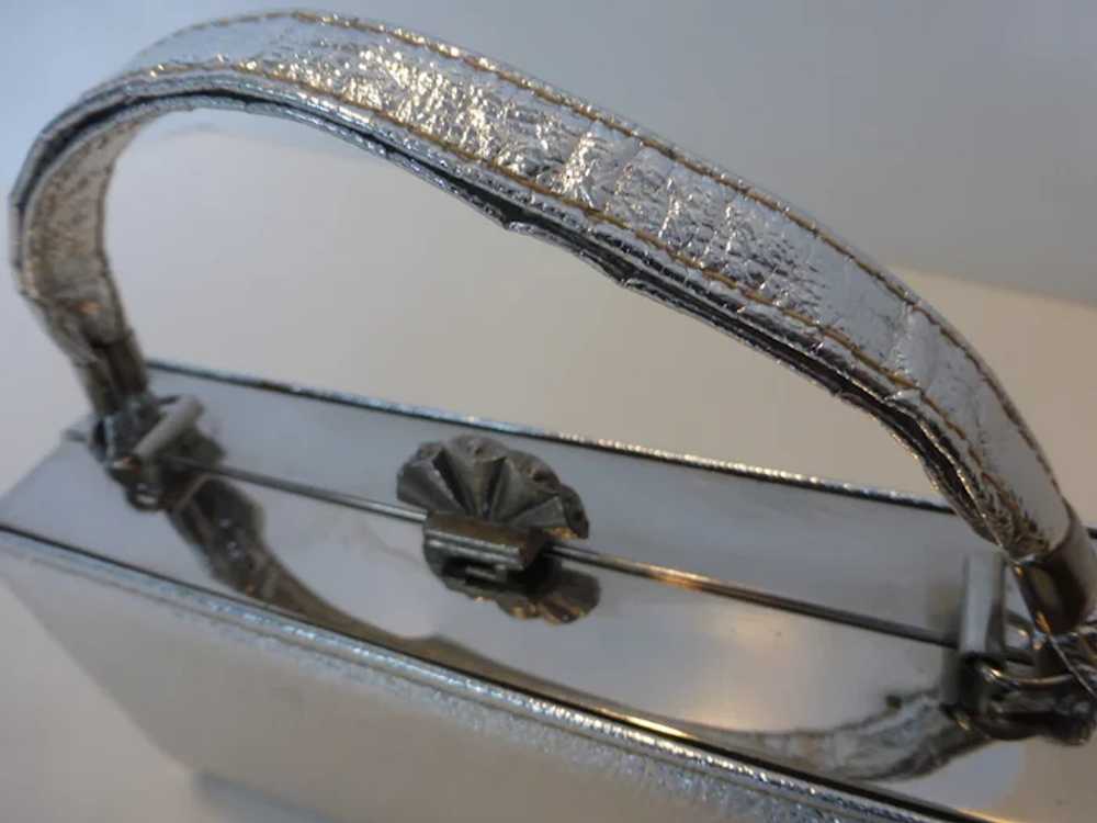 Vintage 70’s Silver Leather Box Purse Handbag w C… - image 8