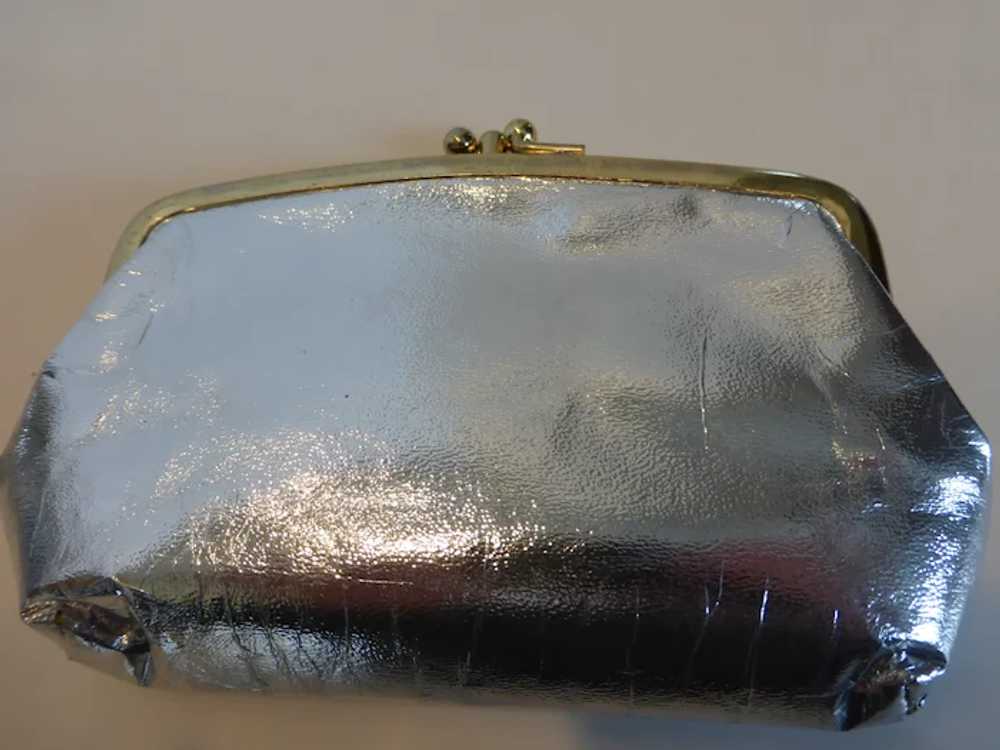 Vintage 70’s Silver Leather Box Purse Handbag w C… - image 9