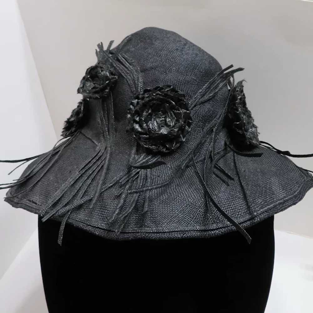 1930's Ladies Black Linen with Raffia Florets and… - image 2