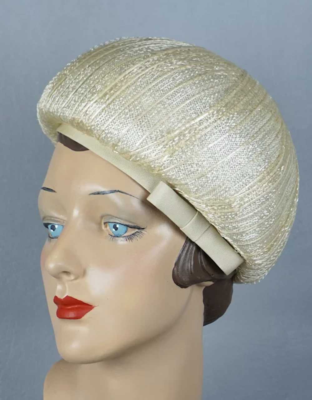 60s Ivory Bubble Crown Toque Hat by Coronet - image 7