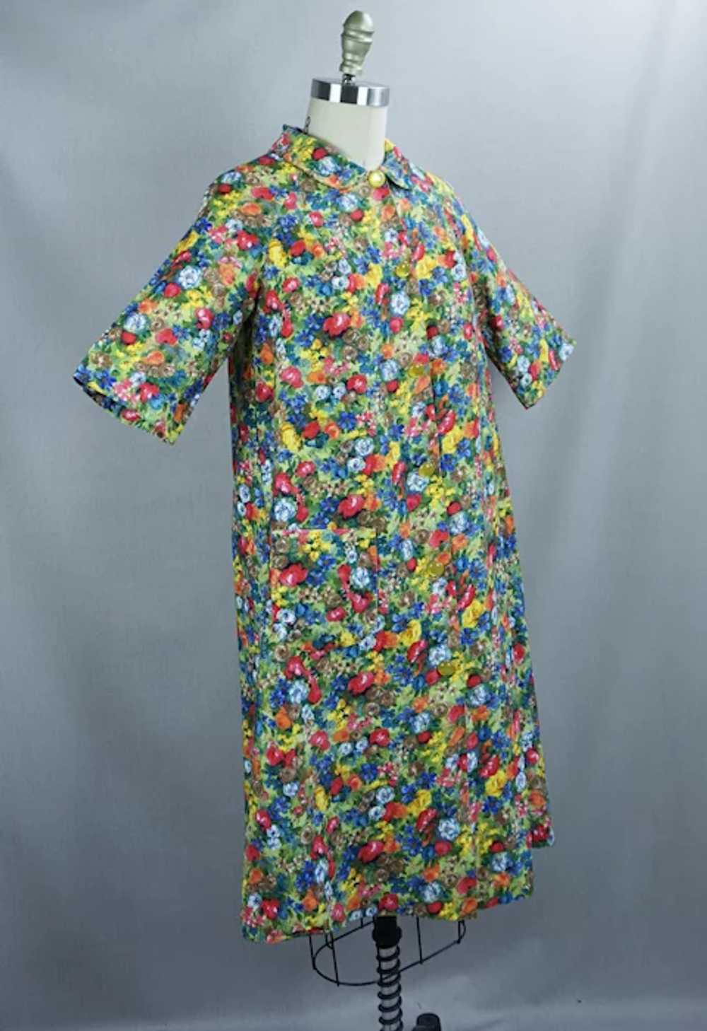 70s Bright Multi-Colored Floral Robe Housecoat by… - image 7