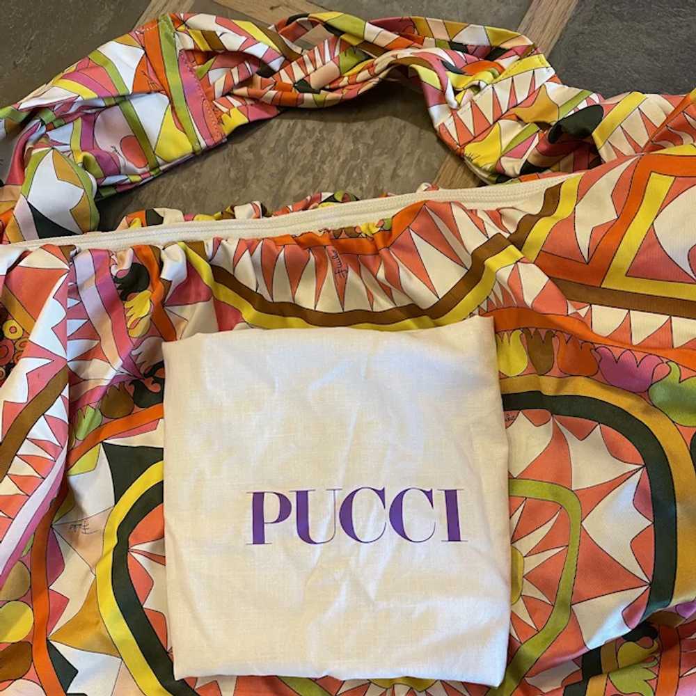 Emilio Pucci LARGE Hobo Style Shoulder Handbag Pu… - image 3