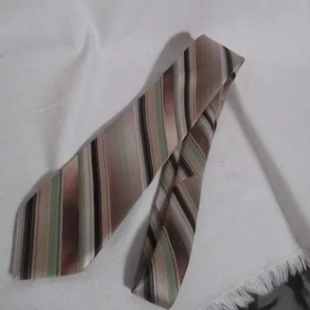 Set of 3 Men's Neckties - image 8