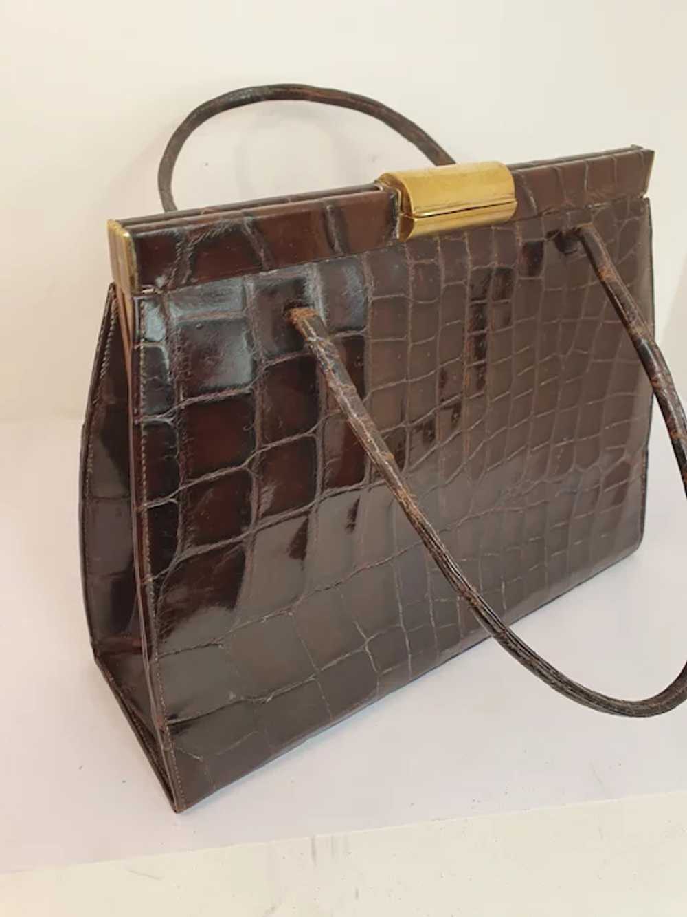 Large vintage 1950s classic glossy brown crocodil… - image 11