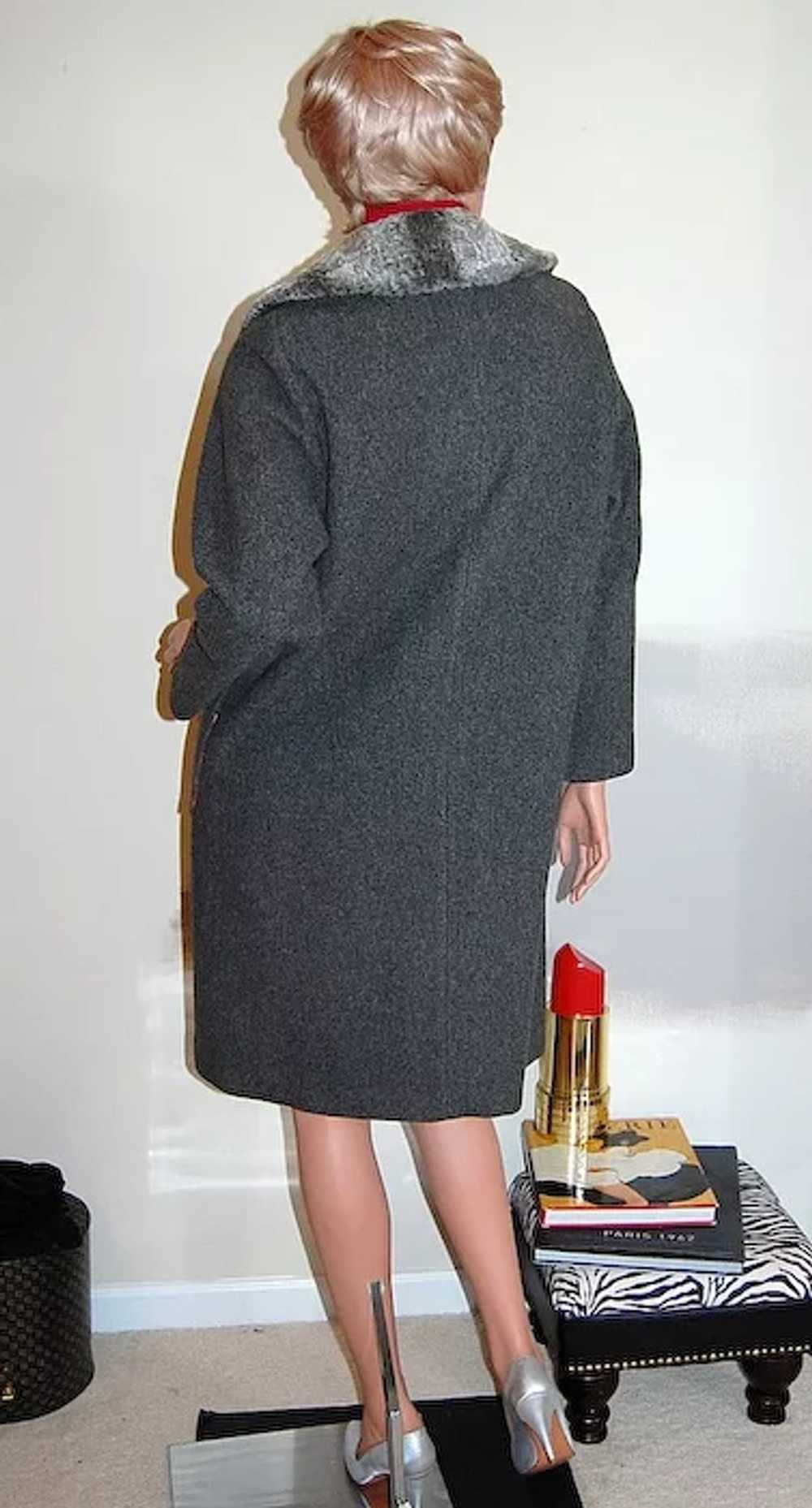 1950/60s ILGWU ~ Gray Wool & Faux Fur Coat - image 5