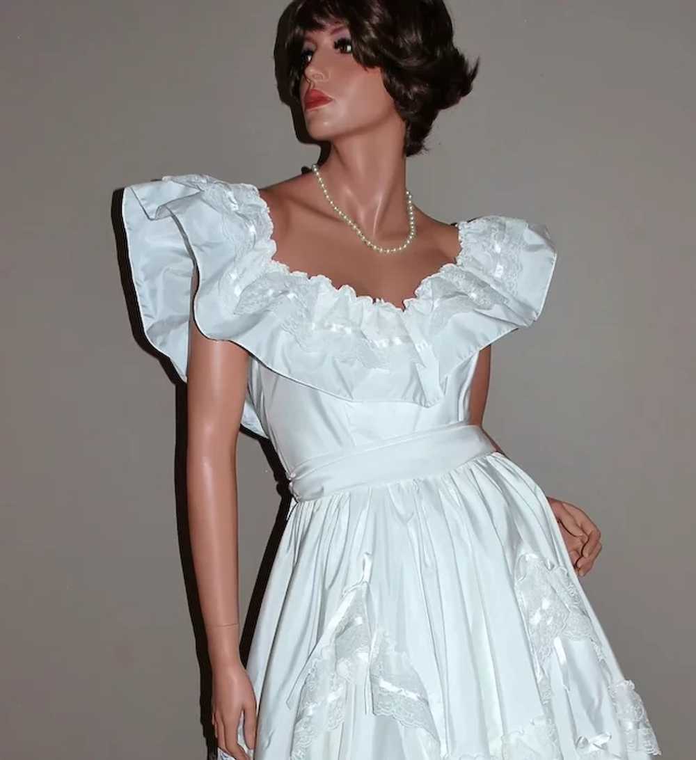 Circa 1970s Alfred Angelo ~ ILGWU '50s Style Brid… - image 2