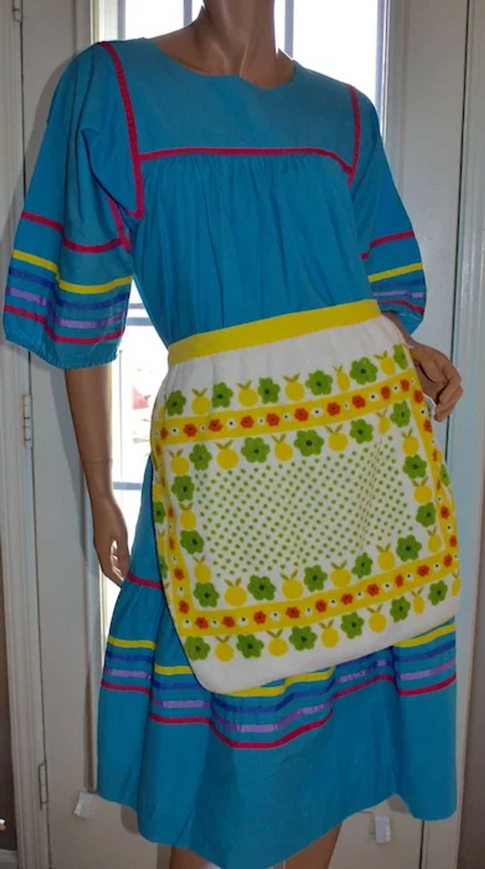 Flower Power White Terrycloth Apron w/ Daisies & … - image 2