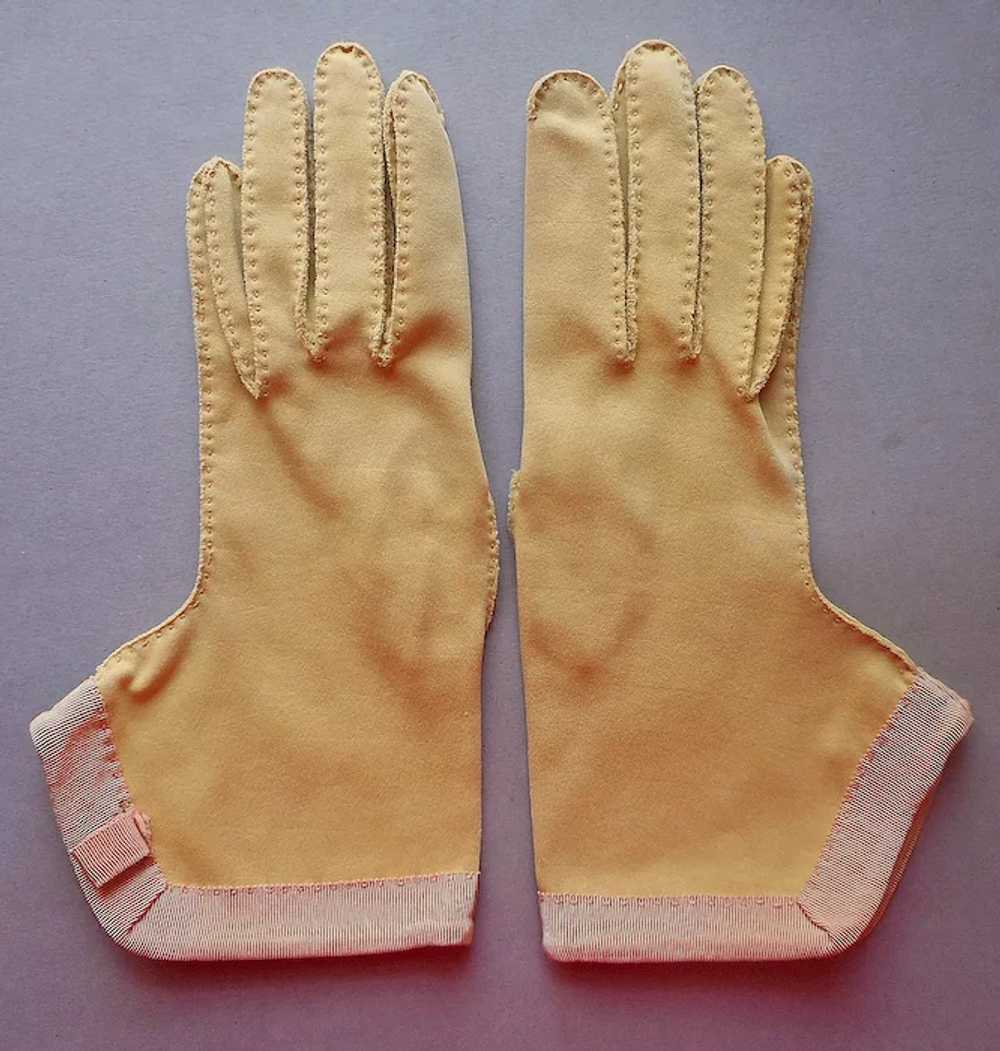 Lilly Dache Gloves Vintage Golden Mustard Light B… - image 2