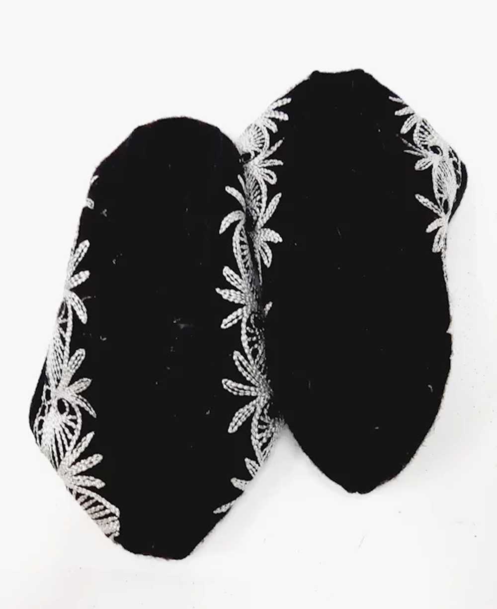 Vintage Bulgarian handmade folk slippers - image 7