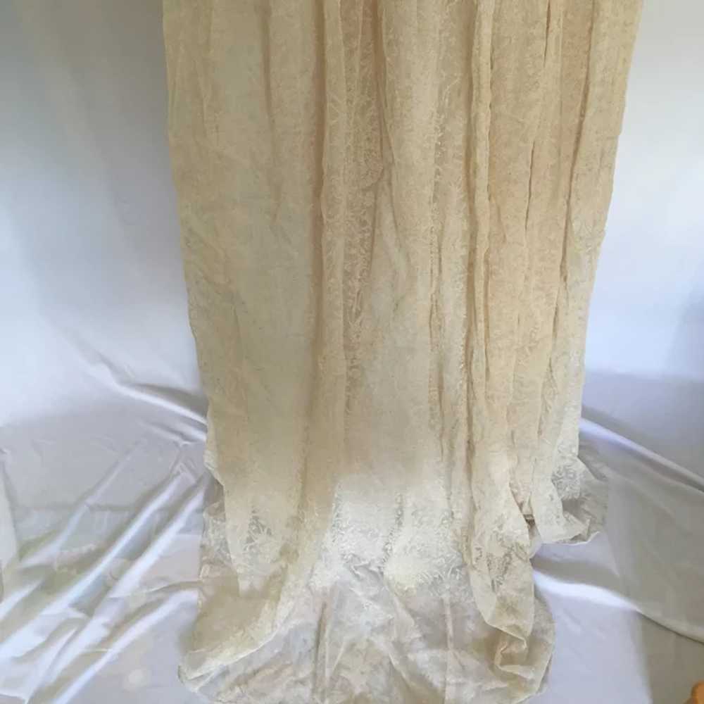 1930s Victorian Style Lace Wedding Dress Lined Br… - image 4