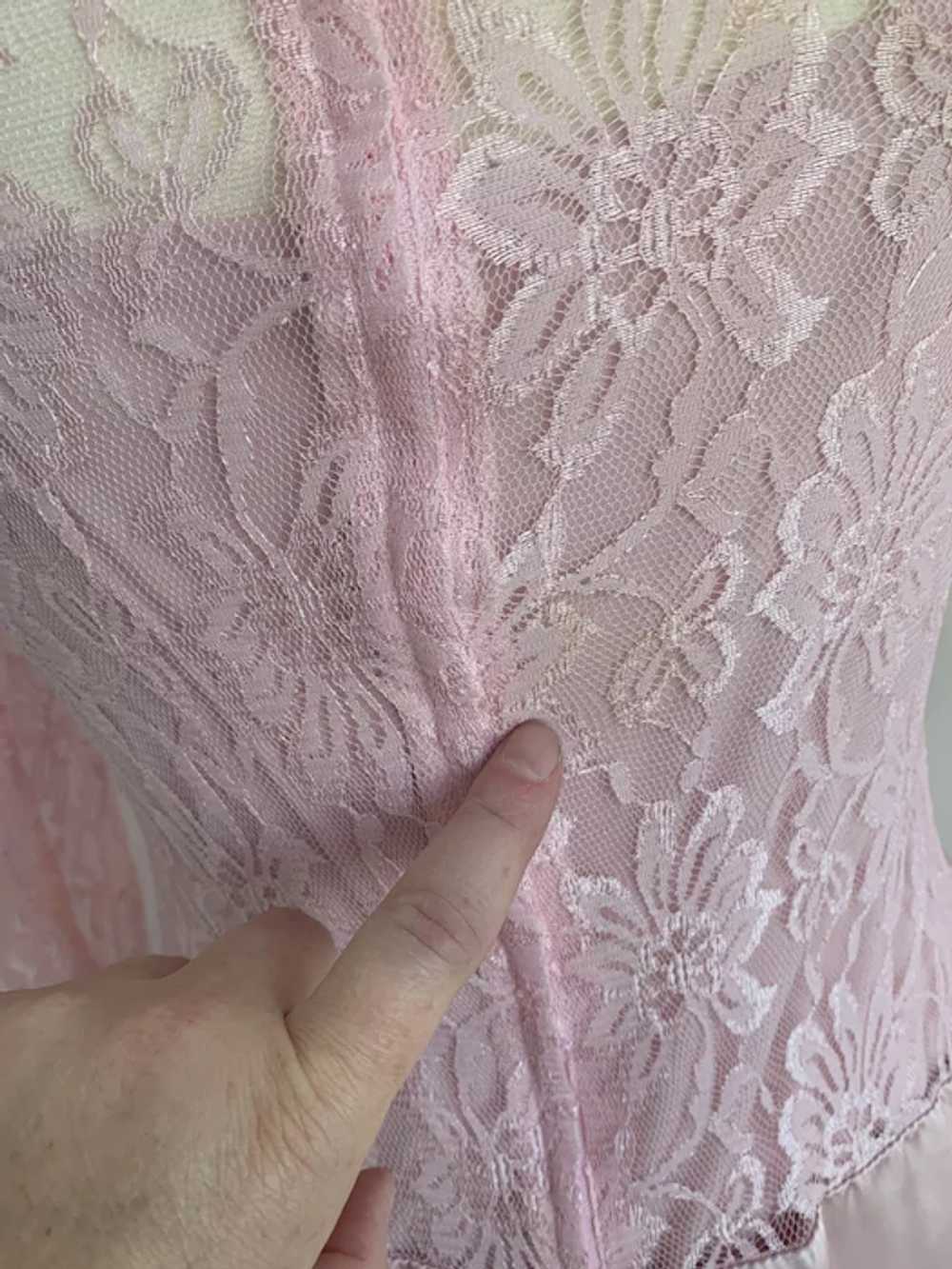 1990s does 20s Pink Lace Drop Waist Dress - image 9