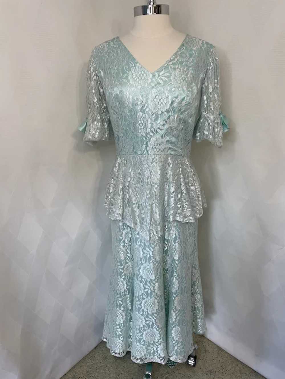 Vintage 1970s Seafoam Blue Satin and Lace Tiered … - image 10