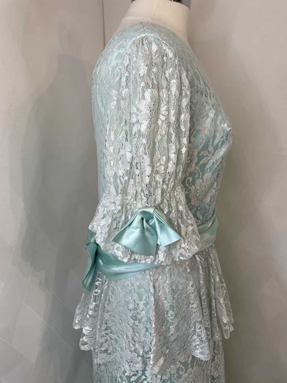 Vintage 1970s Seafoam Blue Satin and Lace Tiered … - image 6