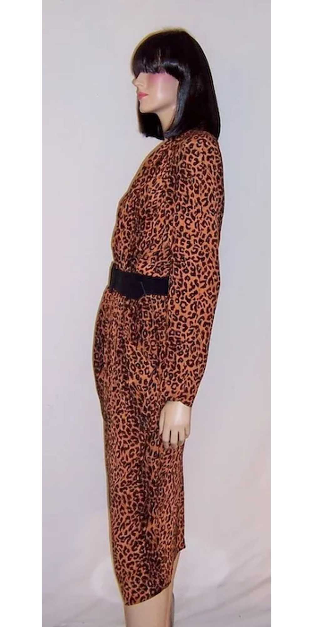1980's Always Fashionable Animal Print Shirtwaist… - image 4