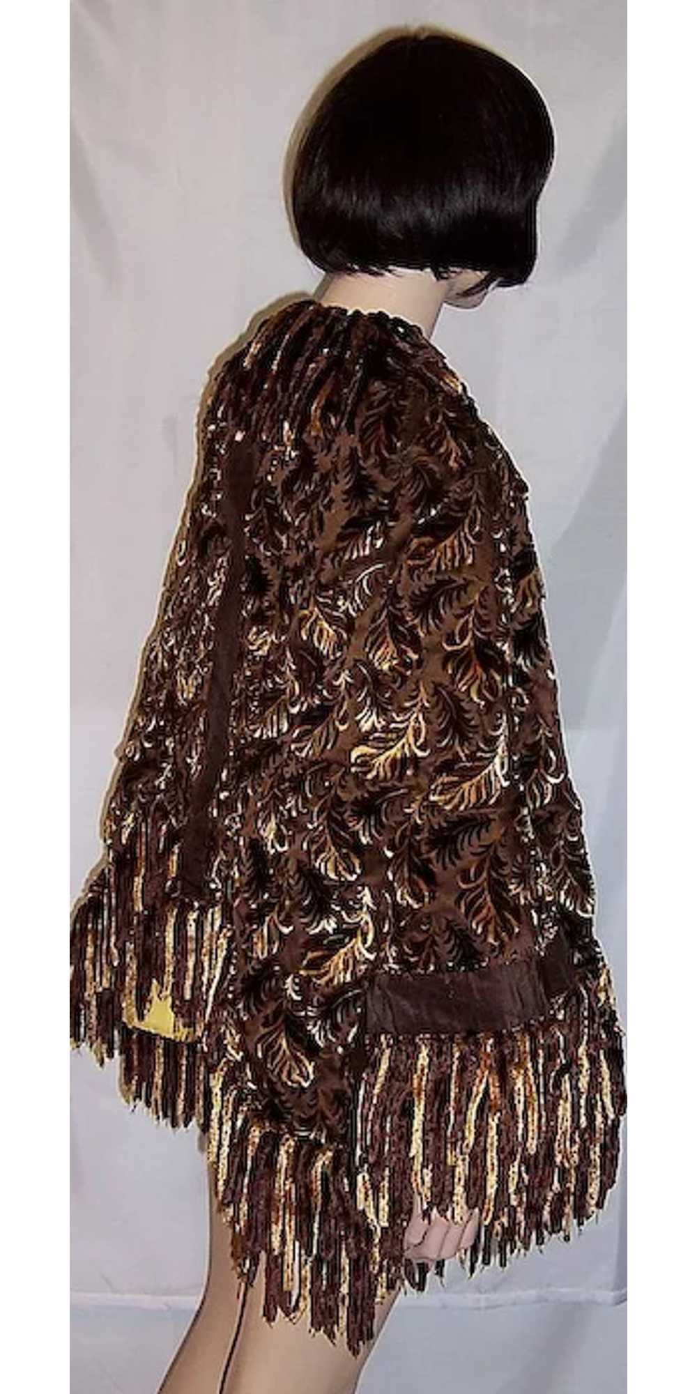 Victorian (1837-1901) Mantle of Brown and  Gold V… - image 2