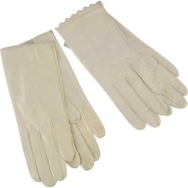 Two Pair Vintage Women's Gloves White Leather - image 1